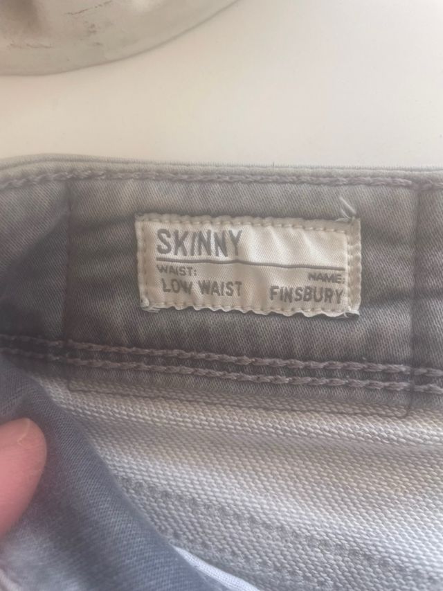 Pantalón vaquero Pepe Jeans gris