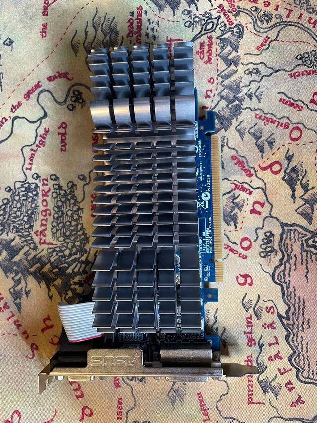 ASUS EN210 Silent DI 1GB3 V2 (LP)