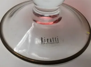 Coppa in vetro decorato rosso