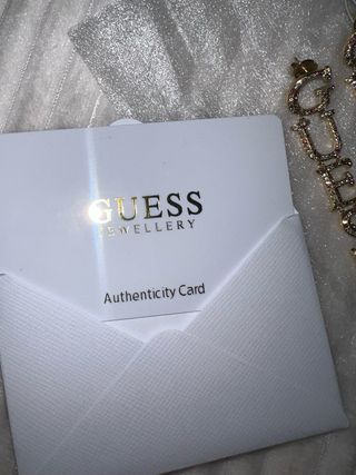 Pendientes Guess originales
