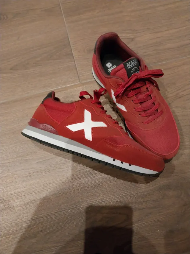 Zapatillas Munich Unisex Rojas