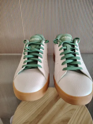 Zapatillas Adidas Advantage 2.0 Blancas y Verdes