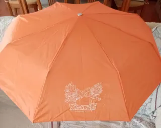PARAGUAS NARANJAS COMPACTOS DE DRAGON BALL SUPER