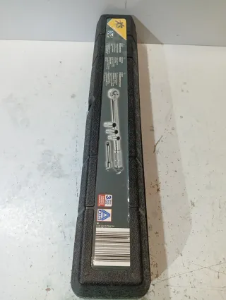 Llave Dinamométrica con Accesorios