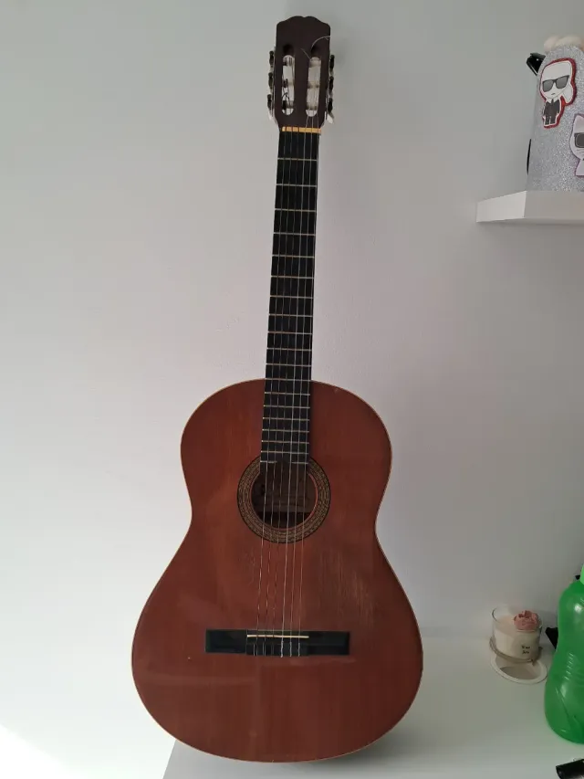 Guitarra Española Alhambra 1977