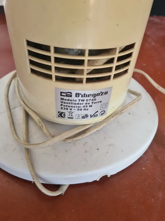 Ventilador Orbegozo Torre Beige