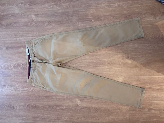 Pantalón beige