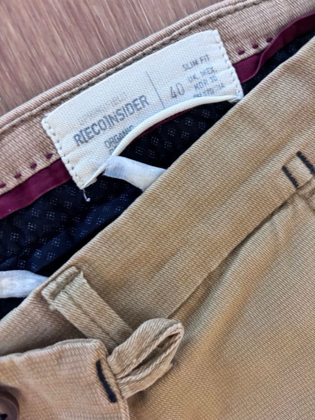 Pantalón beige
