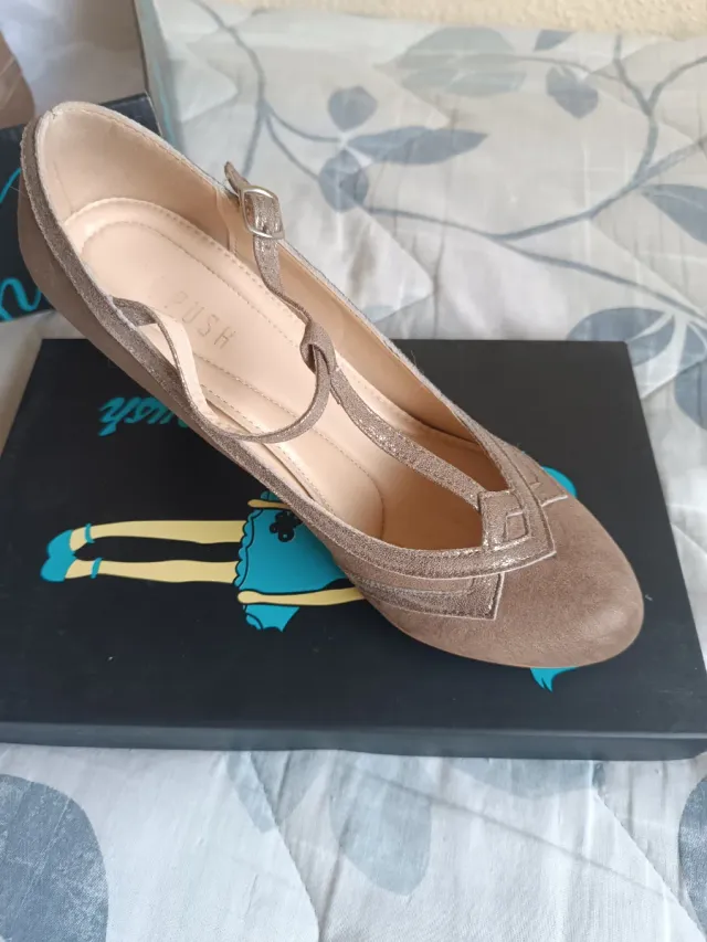 Zapatos tacón beige T39