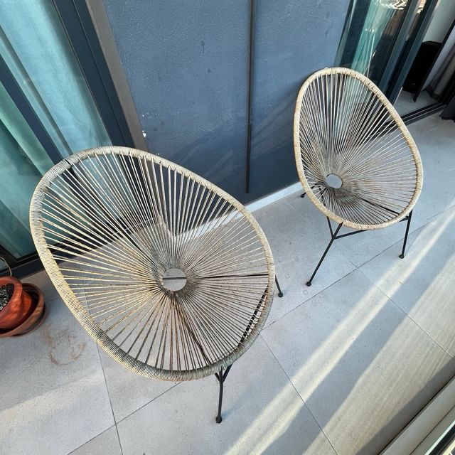 2 Sillas Acapulco Natural, muy buen estado.