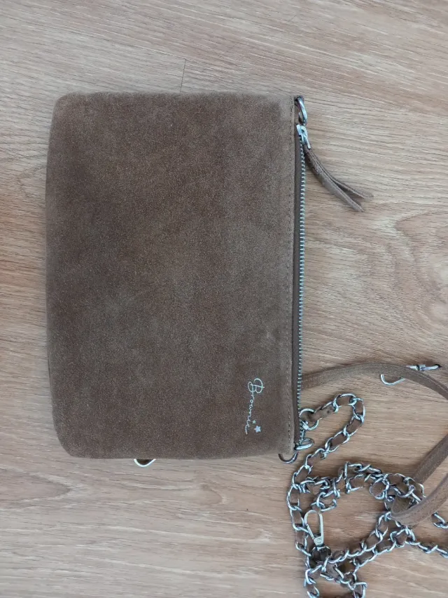 Bolso Brownie niña con tachuelas,