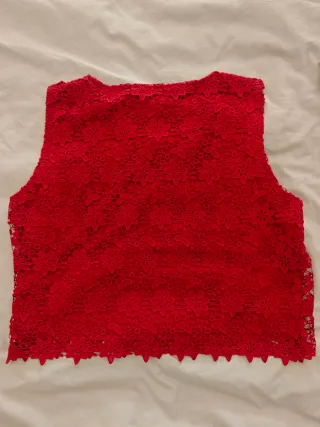 Top de encaje rojo