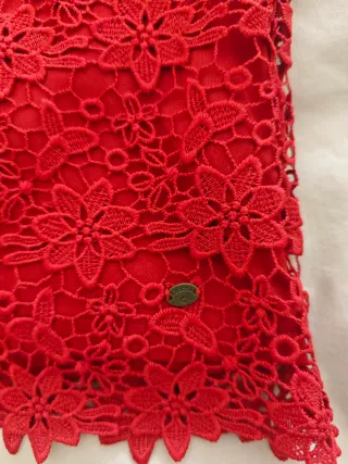 Top de encaje rojo