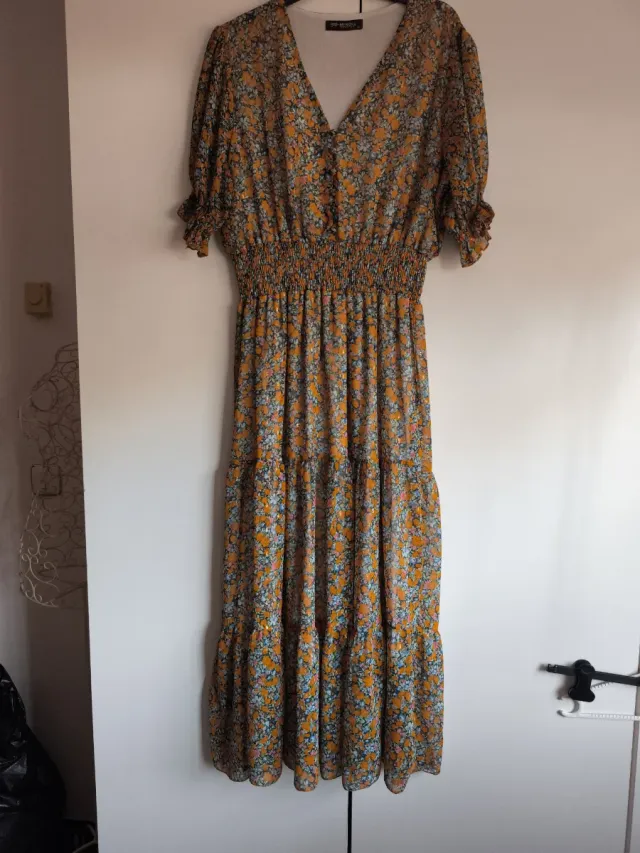 Vestido largo floral amarillo