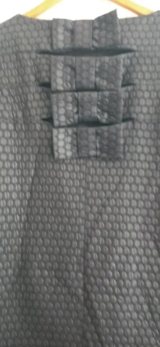 Vestido negro simil piel