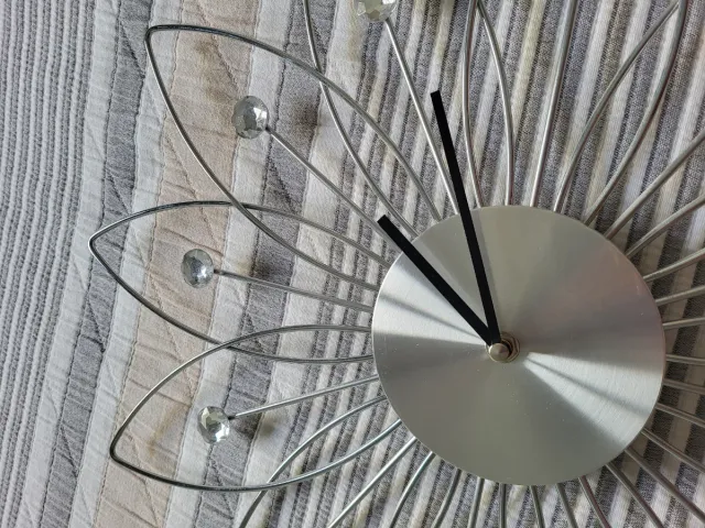 Reloj de pared decorativo