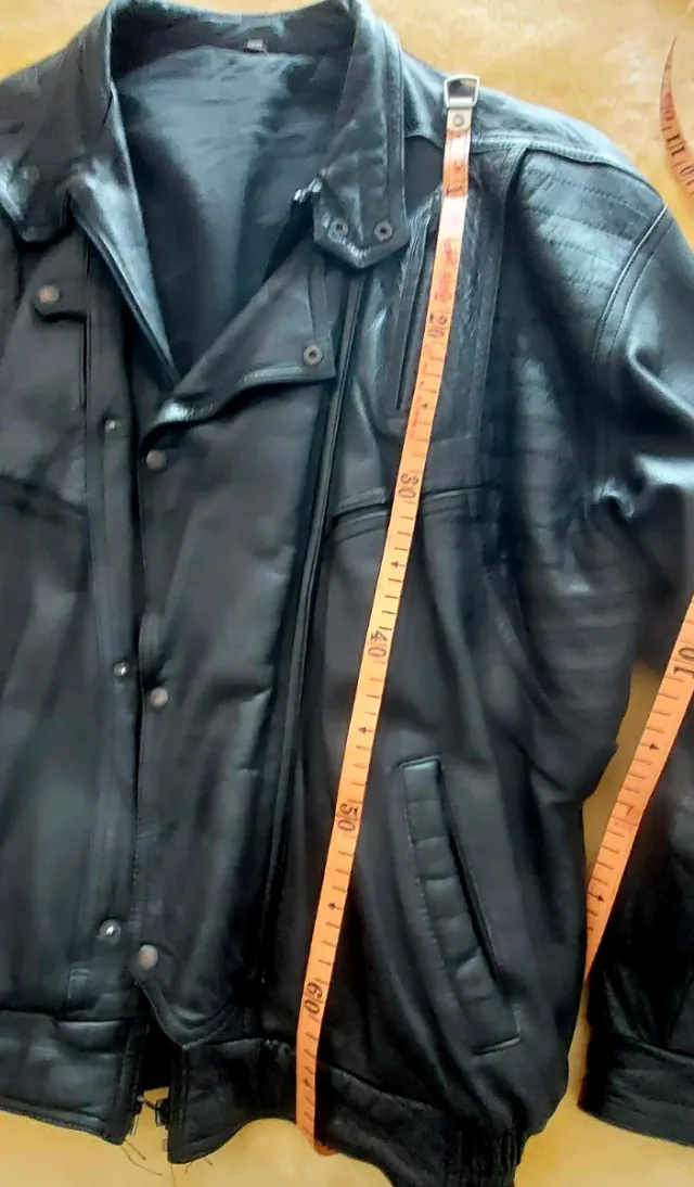 Cazadora de cuero auténtico negra