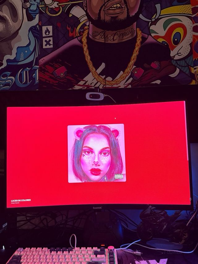 Cambio Monitor 32 y 24