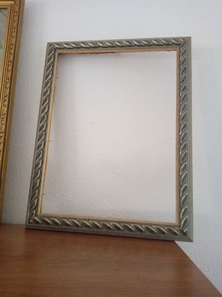 Bonito marco de madera nuevo