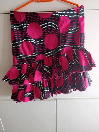 Falda flamenca llamativa original fucsia negro