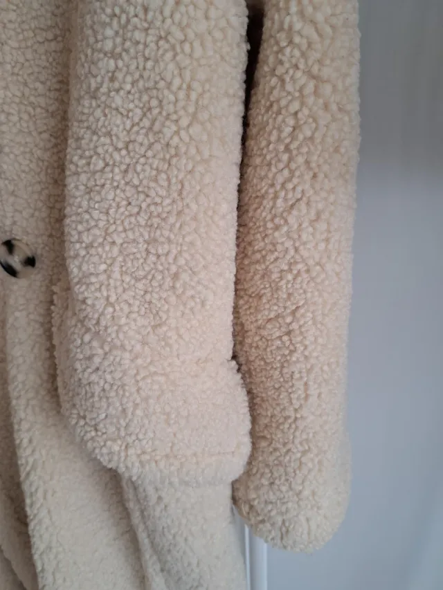 Abrigo borreguillo Pull&Bear beige Talla S