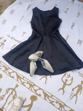 Vestido fiesta raso negro talla S