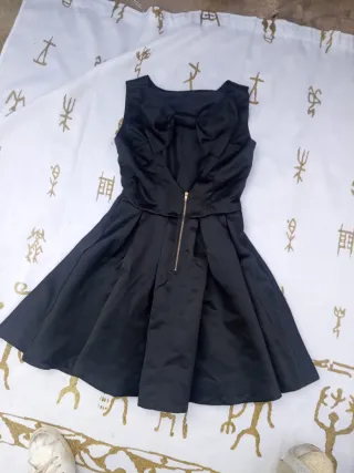 Vestido fiesta raso negro talla S