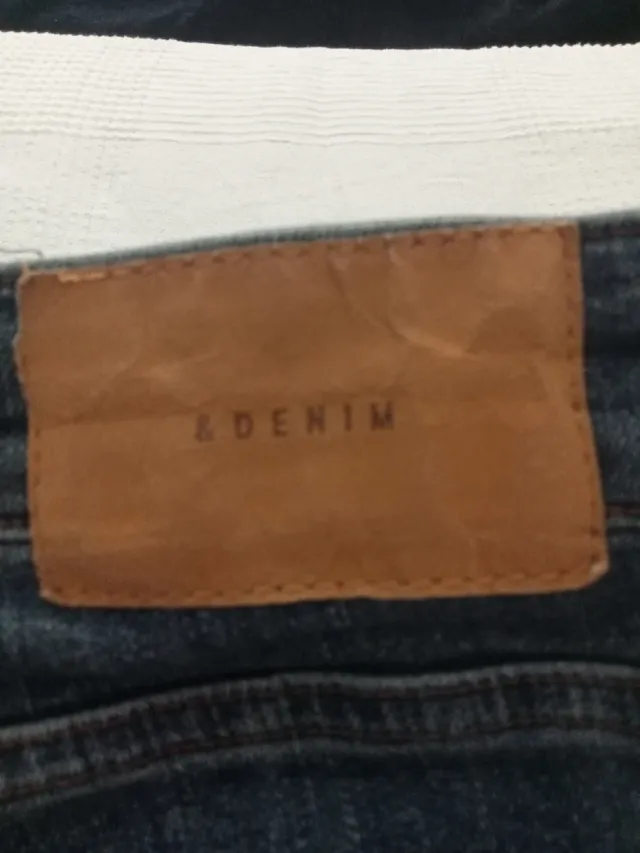 Vaqueros H&M pitillo talla 31