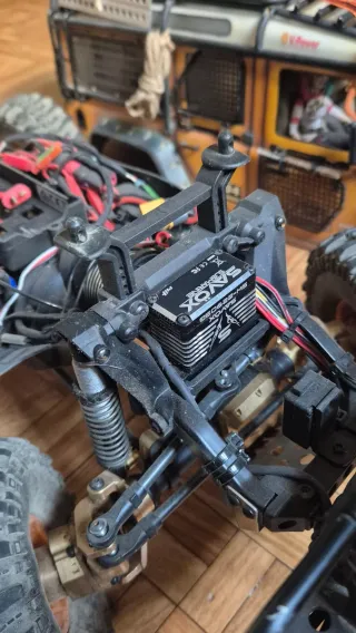 Land Rover TRX4 RC Crawler Naranja