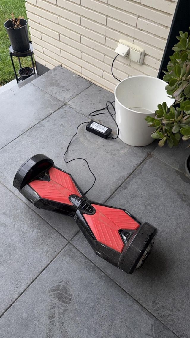 Hoverboard Negro y Rojo