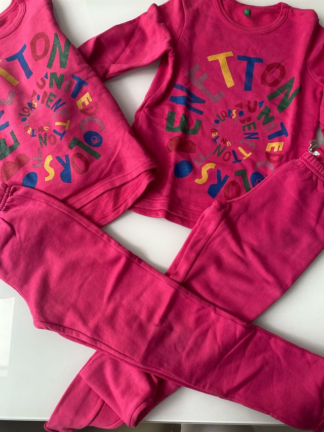 Conjunto Benetton rosa letras colores