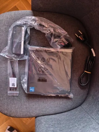 Mini PC Intel con WiFi