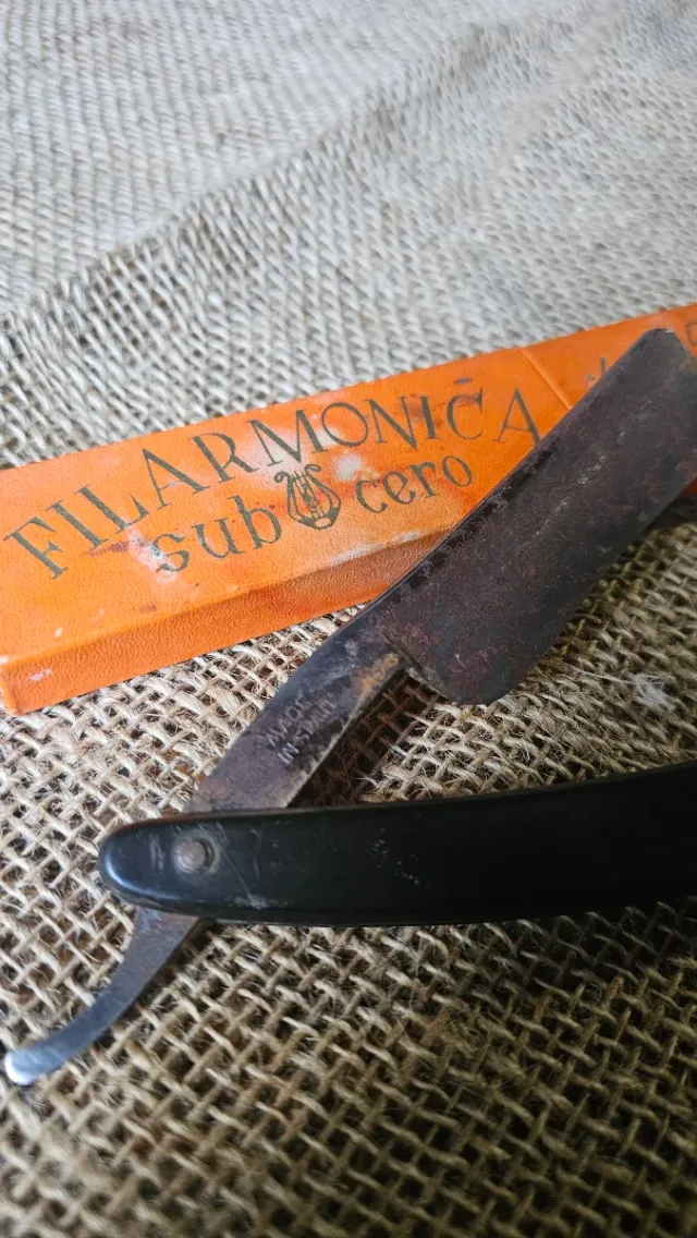 Navaja Filarmónica Sub Cero Antigua