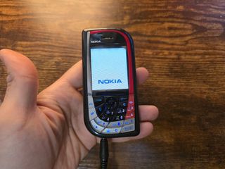Movil Nokia 7610