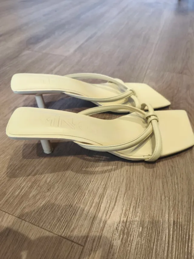 Sandalias Mango Tacón Beige