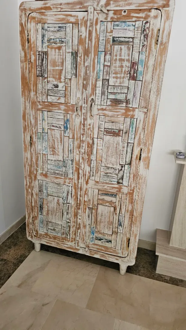 Armario Katatori hecho a mano