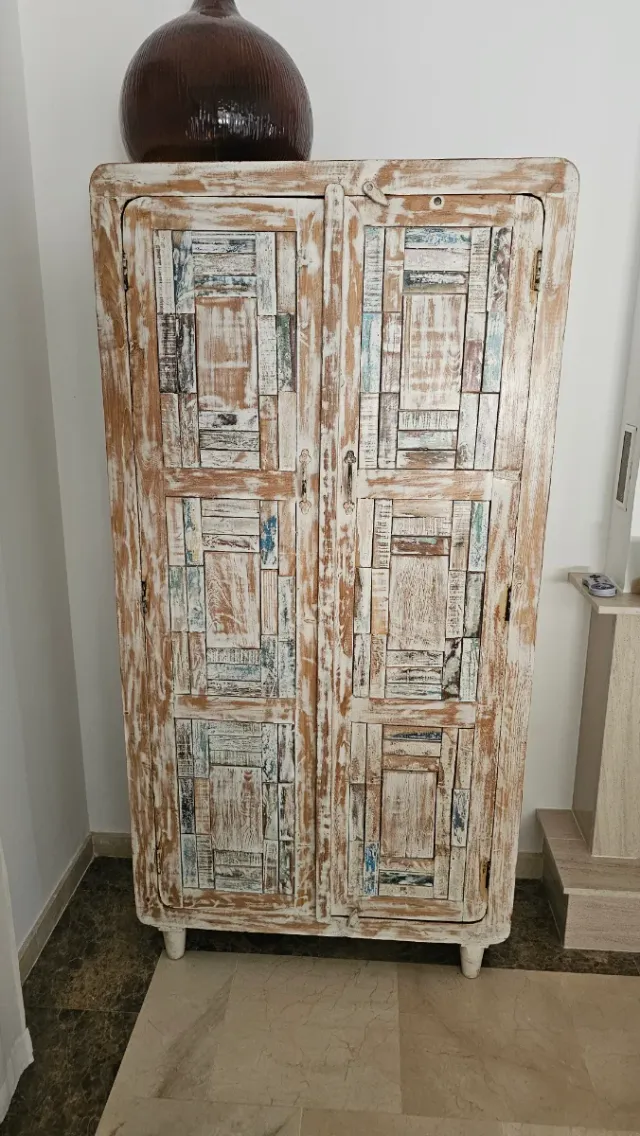 Armario Katatori hecho a mano