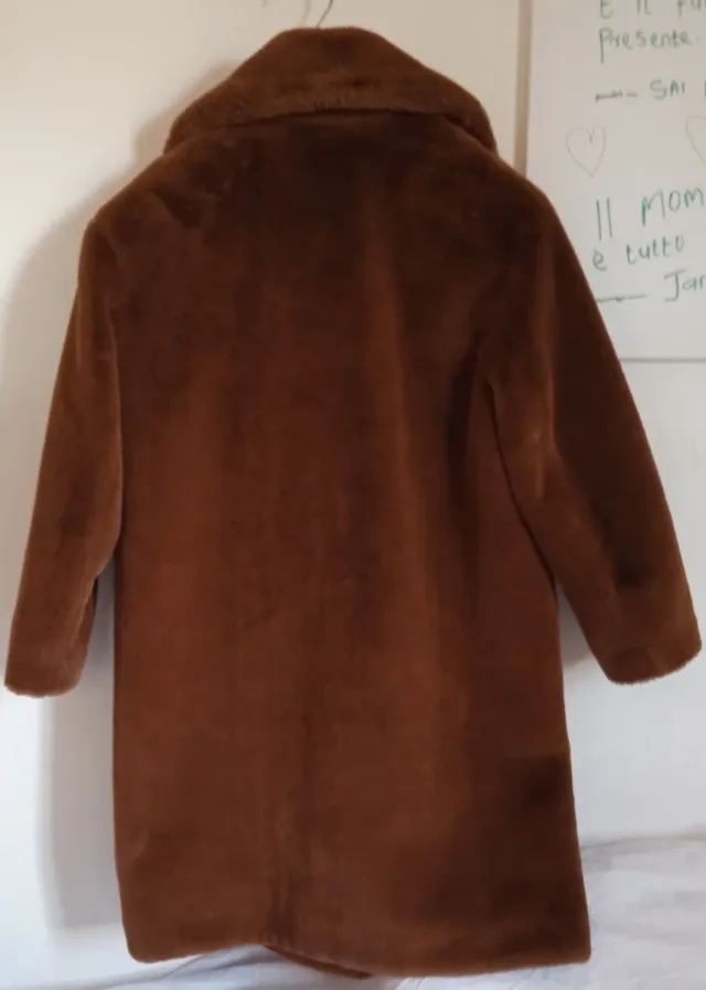 Giacca in pelliccia sintetica marrone H/M!