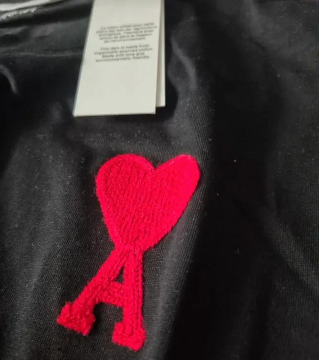 Camiseta Ami Paris Corazón Talla S