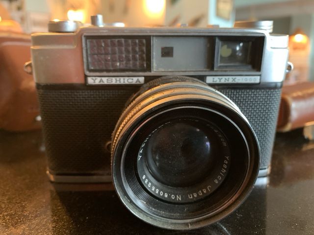 Fotocamera Yashica Lynx-1000 Marrone/Argento