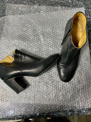 Botines Bimba y Lola piel negros talla 41