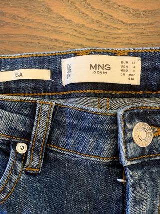 Pantalón vaquero desgastado