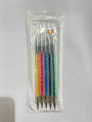 Pinceles para trazar líneas en uñas (6)