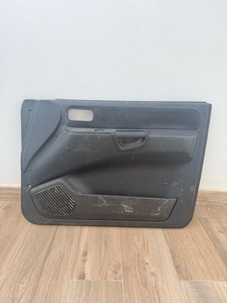 Paneles Puerta Nissan Terrano II