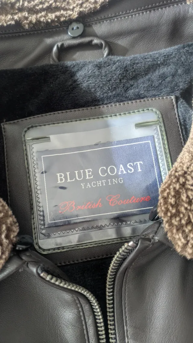 Cazadora Cuero Blue Coast Yachting Talla L.