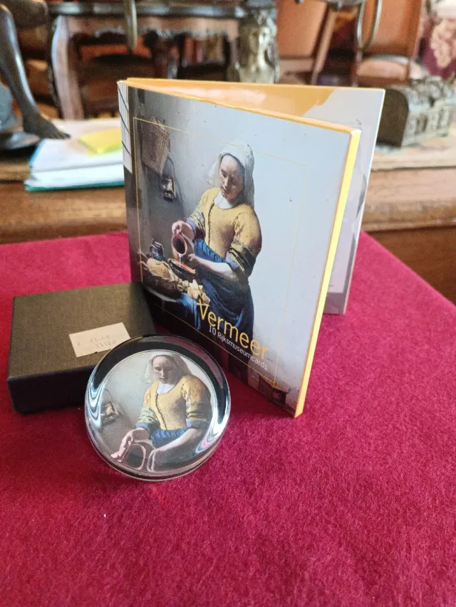 Pisapapeles y Tarjetas Arte Vermeer