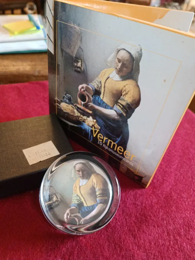 Pisapapeles y Tarjetas Arte Vermeer