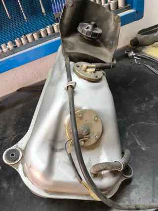 Depósito Suzuki Burgman