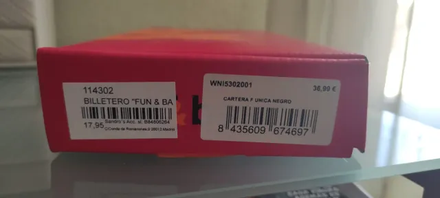 Cartera billetera Fun&Basics Negra sin estrenar