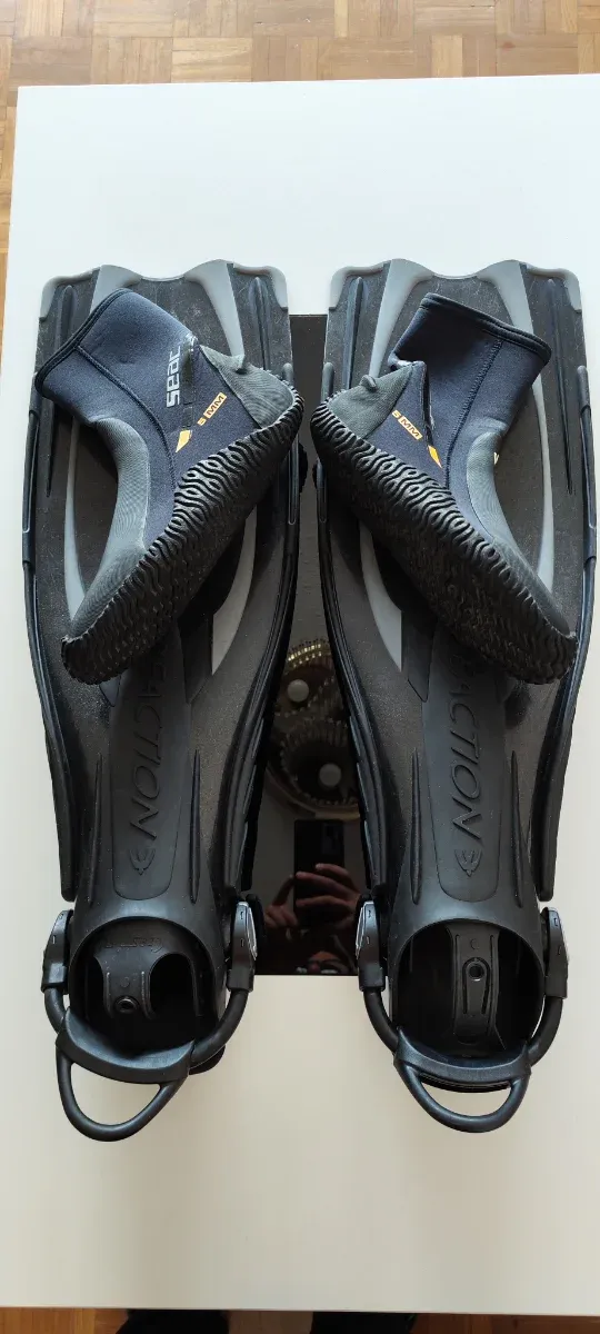 Aletas Cressi y Botas buceo Seac